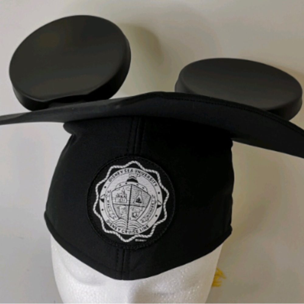 Disney Graduation hat Mickey Ear Cap Youth Sea University Cruise Line *Retired*
